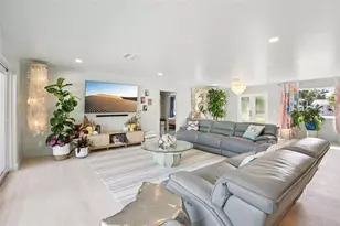 613 Buttonwood Dr, Longboat Key, FL 34228 - Photo 7