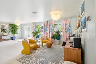 613 Buttonwood Dr, Longboat Key, FL 34228 - Photo 21