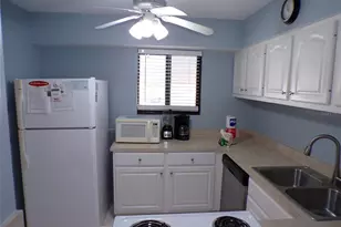 1801 Gulf Dr N, Bradenton Beach, FL 34217 - Photo 13