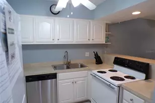 1801 Gulf Dr N, Bradenton Beach, FL 34217 - Photo 15