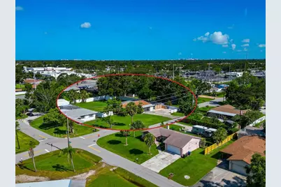 5948 Mirror Lake Road, Sarasota, FL 34238 - Photo 45