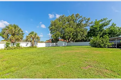5948 Mirror Lake Road, Sarasota, FL 34238 - Photo 39