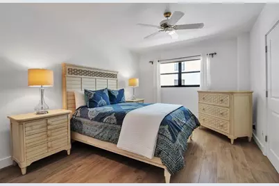 5740 Midnight Pass Road #405, Sarasota, FL 34242 - Photo 33