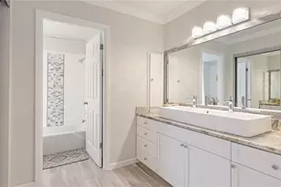 2383 Lakeside Mews, Sarasota, FL 34235 - Photo 17