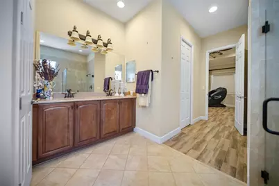 305 Siena Vista Place, Sun City Center, FL 33573 - Photo 19