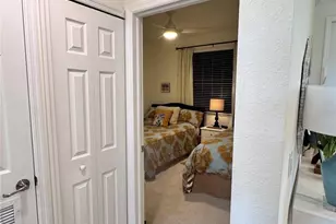 17724 Gawthrop Dr, Bradenton, FL 34211 - Photo 9