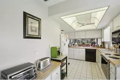 7172 Grey Squirrel Boulevard #81, Sarasota, FL 34231 - Photo 9