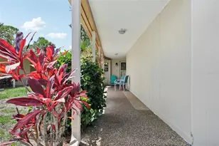 7172 Grey Squirrel Blvd, Sarasota, FL 34231 - Photo 3