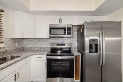 2513 Avenue B #B, Bradenton Beach, FL 34217 - Photo 13