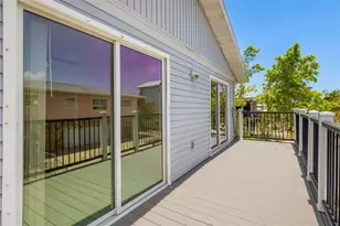 2513 Avenue B, Bradenton Beach, FL 34217 - Photo 15
