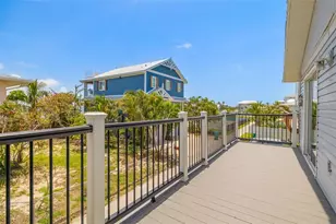 2513 Avenue B, Bradenton Beach, FL 34217 - Photo 7