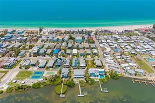 2513 Avenue B, Bradenton Beach, FL 34217 - Photo 35