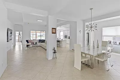 3671 Summerwind Circle, Bradenton, FL 34209 - Photo 9