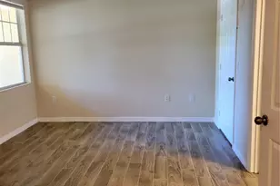 1155 Villagio Cir, Sarasota, FL 34237 - Photo 9