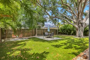 2141 Hyde Park St, Sarasota, FL 34239 - Photo 31