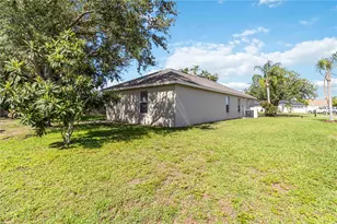 4845 Post Pointe Dr, Sarasota, FL 34233 - Photo 29