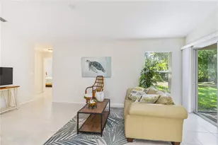 4845 Post Pointe Dr, Sarasota, FL 34233 - Photo 15