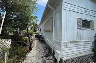 4845 Boca Raton Ave, Sarasota, FL 34234 - Photo 7