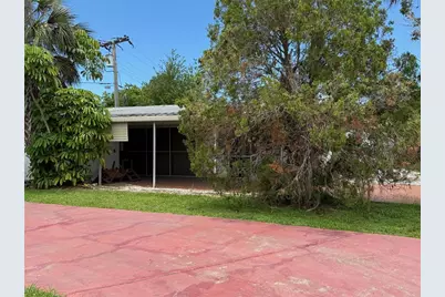 4845 Boca Raton Avenue, Sarasota, FL 34234 - Photo 9