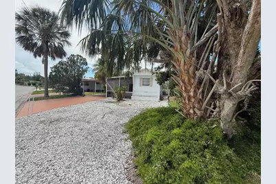 4845 Boca Raton Avenue, Sarasota, FL 34234 - Photo 3