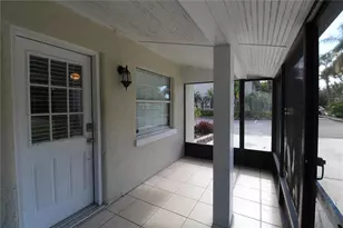 1648 Redwood St, Sarasota, FL 34231 - Photo 9