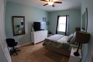 6619 35th Ct E, Sarasota, FL 34243 - Photo 35