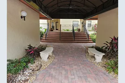 6430 Sun Eagle Lane #103, Bradenton, FL 34210 - Photo 5