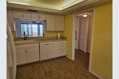 6430 Sun Eagle Lane #103, Bradenton, FL 34210 - Photo 11