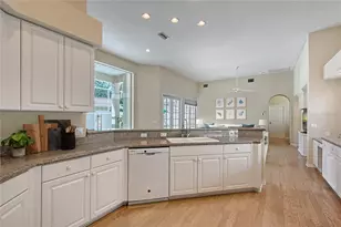 5839 Los Verdes Ct, Bradenton, FL 34210 - Photo 11