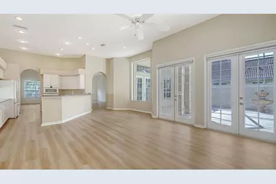 5839 Los Verdes Court, Bradenton, FL 34210 - Photo 21