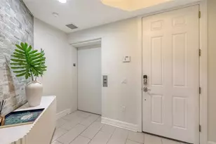 1921 Monte Carlo Dr, Sarasota, FL 34231 - Photo 3