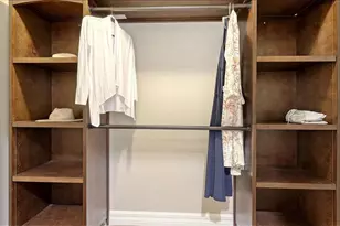 1921 Monte Carlo Dr, Sarasota, FL 34231 - Photo 17