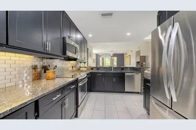 1921 Monte Carlo Drive #302, Sarasota, FL 34231 - Photo 13