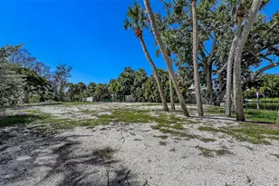 1231 Starboard Ln, Sarasota, FL 34242 - Photo 29