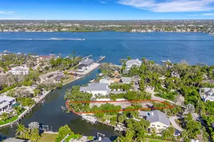 1231 Starboard Ln, Sarasota, FL 34242 - Photo 1