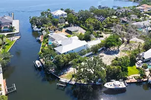 1231 Starboard Ln, Sarasota, FL 34242 - Photo 3