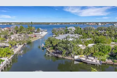 1231 Starboard Lane, Sarasota, FL 34242 - Photo 13