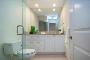 483 Partridge Cir, Sarasota, FL 34236 - Photo 15