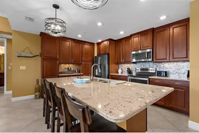 395 Aruba Circle #401, Bradenton, FL 34209 - Photo 13