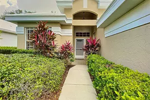 539 Fallbrook Dr, Venice, FL 34292 - Photo 3