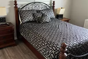 214 Spanish Lakes Dr, Nokomis, FL 34275 - Photo 9