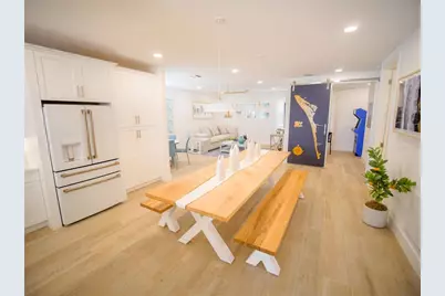 111 6th Street N, Bradenton Beach, FL 34217 - Photo 11