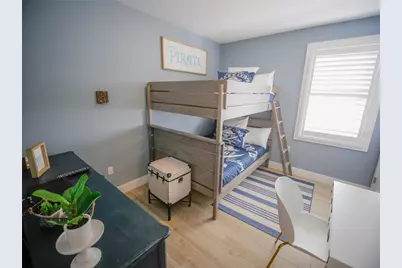 111 6th Street N, Bradenton Beach, FL 34217 - Photo 25