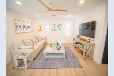 111 6th Street N, Bradenton Beach, FL 34217 - Photo 13