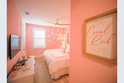 111 6th Street N, Bradenton Beach, FL 34217 - Photo 31