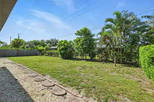 268 SE 46th Ter, Cape Coral, FL 33904 - Photo 37