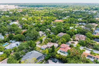 2504 Mulberry Terrace, Sarasota, FL 34239 - Photo 5