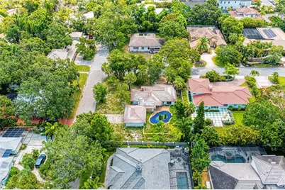 2504 Mulberry Terrace, Sarasota, FL 34239 - Photo 7