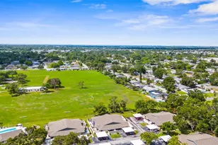 2915 29th Ave W, Bradenton, FL 34205 - Photo 3