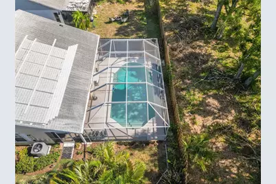 7716 Geneva Lane, Sarasota, FL 34243 - Photo 11